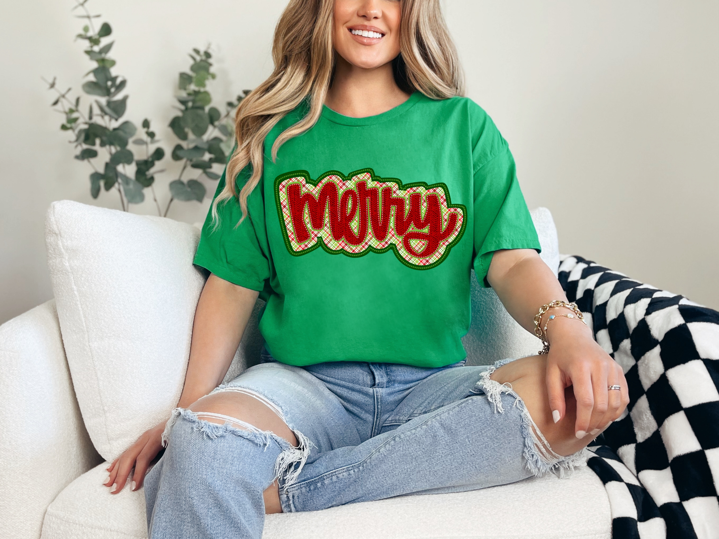 Merry Tee